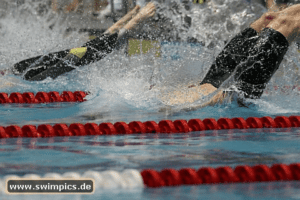 Schwimmlexikon-Rückenstart 4